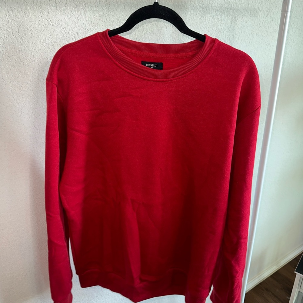 Red crewneck